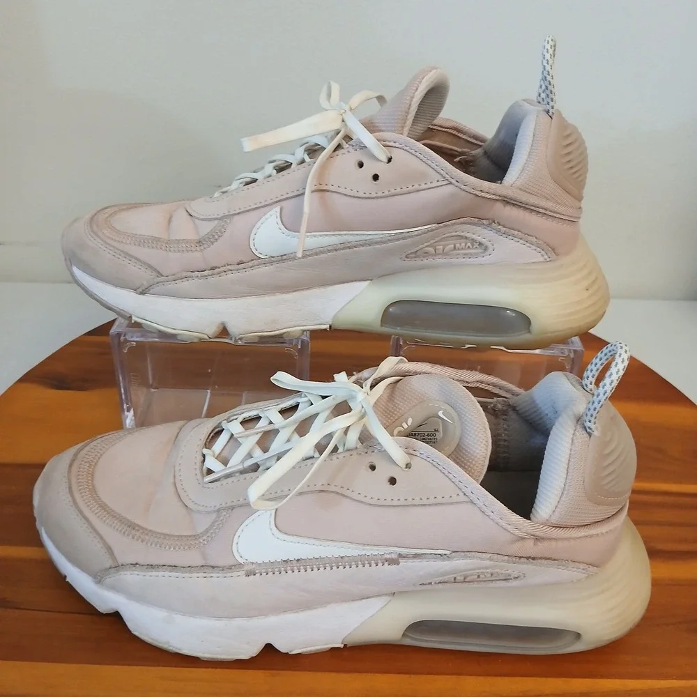 Nike Air Max 2090 Womens 8 Pink Barely Rose Running Shoes Sneakers DA8702-600